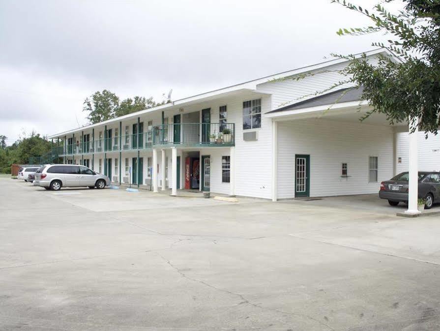 Glen Rose Inn & Suites ภายนอก รูปภาพ